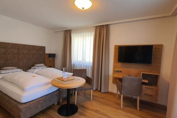 Doppelzimmer Standard - Hotel Völserhof, Bad Hofgastein