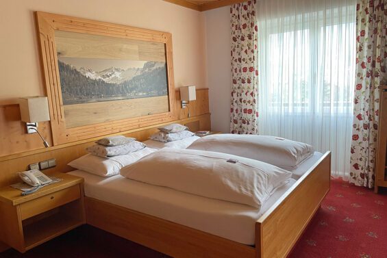 Doppelzimmer Standard - Hotel Völserhof, Bad Hofgastein Doppelzimmer Standard - Hotel Völserhof, Bad Hofgastein